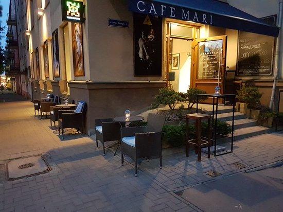Cafe Mari
